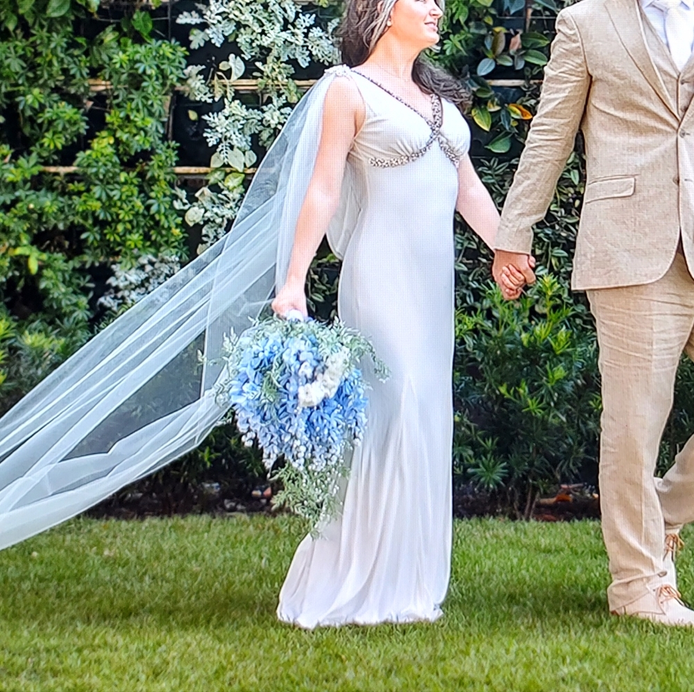 Handmade Extra Large Cascading Wedding Bouquet, Rhinestone Wings Shoulder Veil